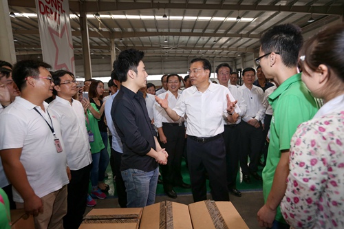李克强鼓励跨境电子商务：要在质疑声中成长