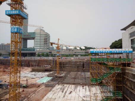 国内最大体量清水混凝土人防工程项目第二块底板浇筑顺利完成